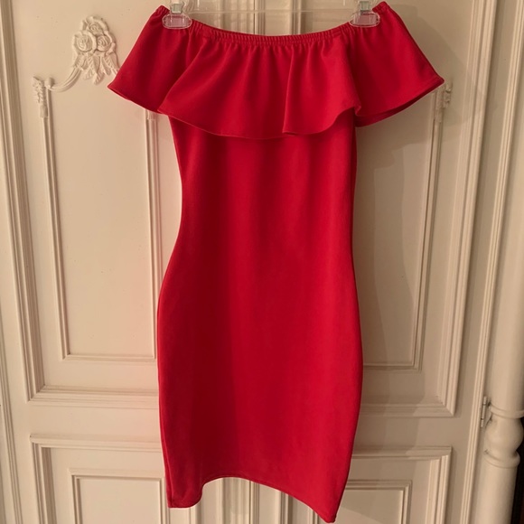 3/25$💓 Missguided Pink Bardot Off the Shoulder Dress - Picture 2 of 5